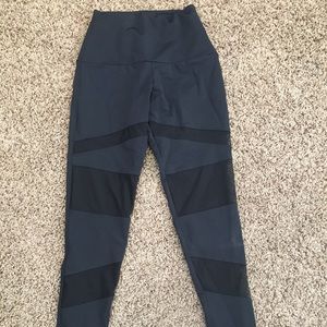 Onzie mesh cut out leggings, worn once!